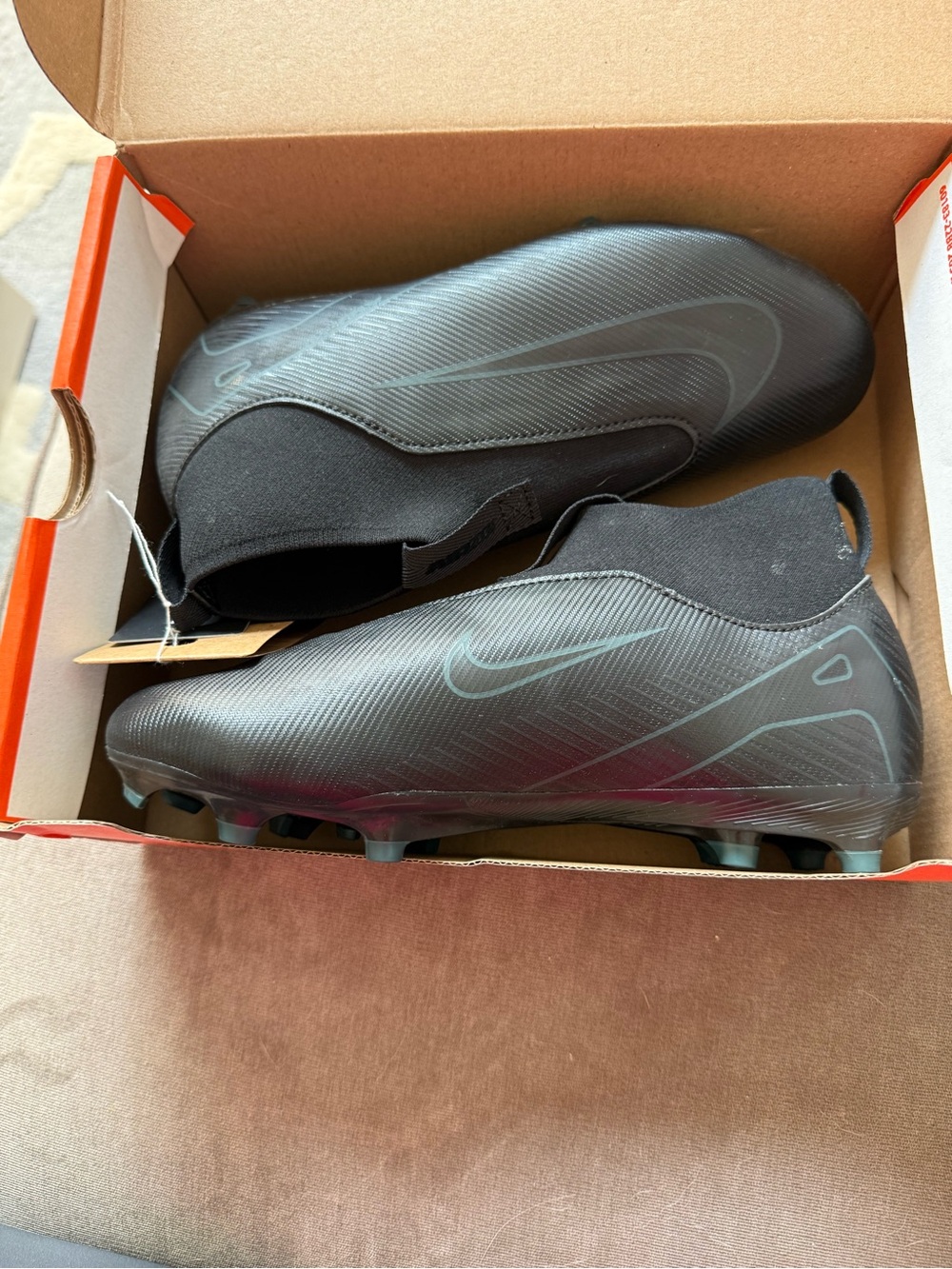NWT Nike Jr Zoom Superfly 10 cleats 5Y
